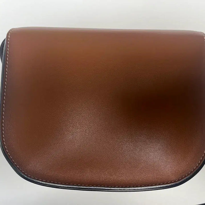 [BUNJANG] Celine Triomphe Polka Bag Tan / 셀린느 트리옹프 폴코백 탄