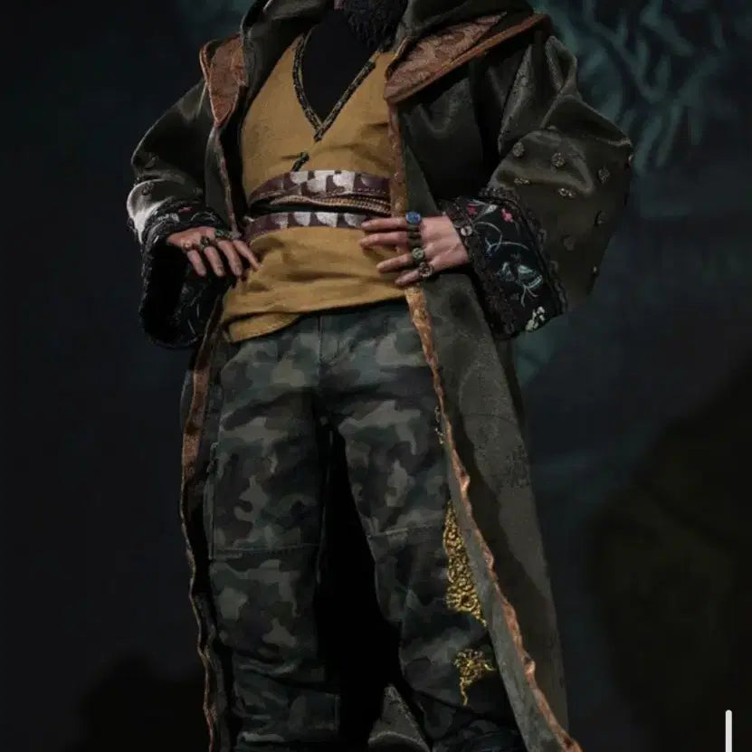 [BUNJANG] Hot Toys The Mandarin MMS211 1/6 Scale Figure / 핫토이 MMS211 아이언맨3 만다린 1/6 피규어