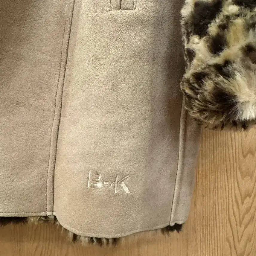 [BUNJANG] Creezia Leopard Fur Mustang Coat / 크리지아레오파드퍼무스탕