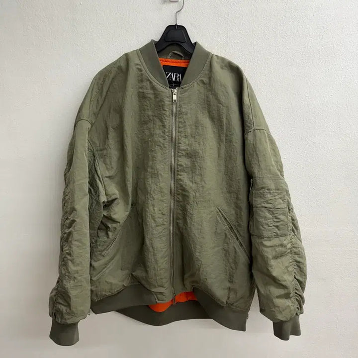 [BUNJANG] Zara MA-1 Bomber Jacket L / Zara 자라 투웨이 ma-1 봄버 자켓 L
