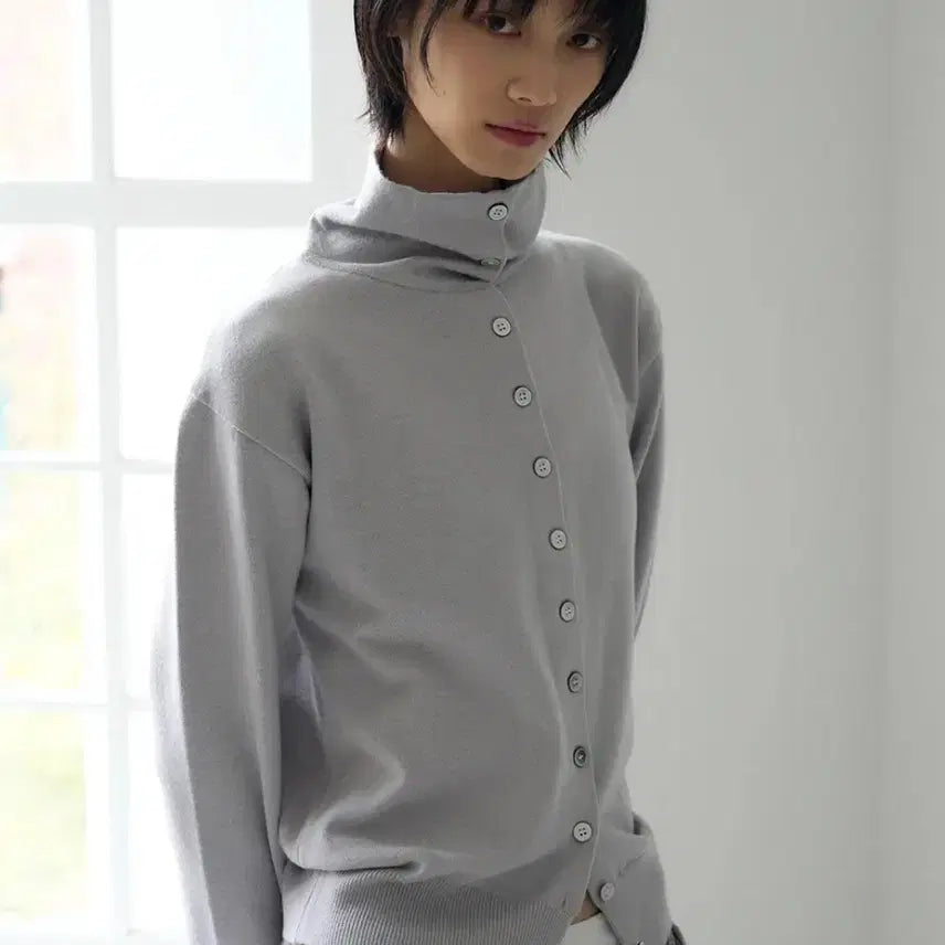 [BUNJANG] SISTAR Atelier High Neck Button Cardigan / 마지막가격내림)시스에이 아뜰리에 하이넥 버튼 가디건(기명 추천)