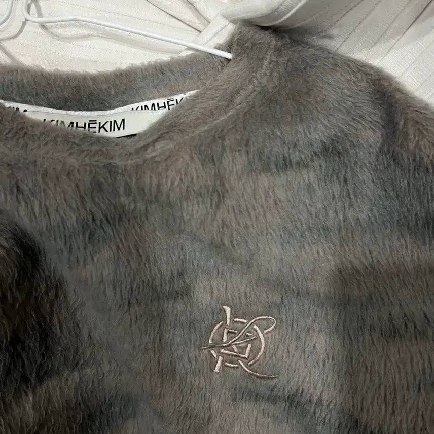 [BUNJANG] Kimhekim Fleece Sweatshirt Gray / 김해김 ( kimhekim ) 기모 맨투맨 티셔츠 그레이