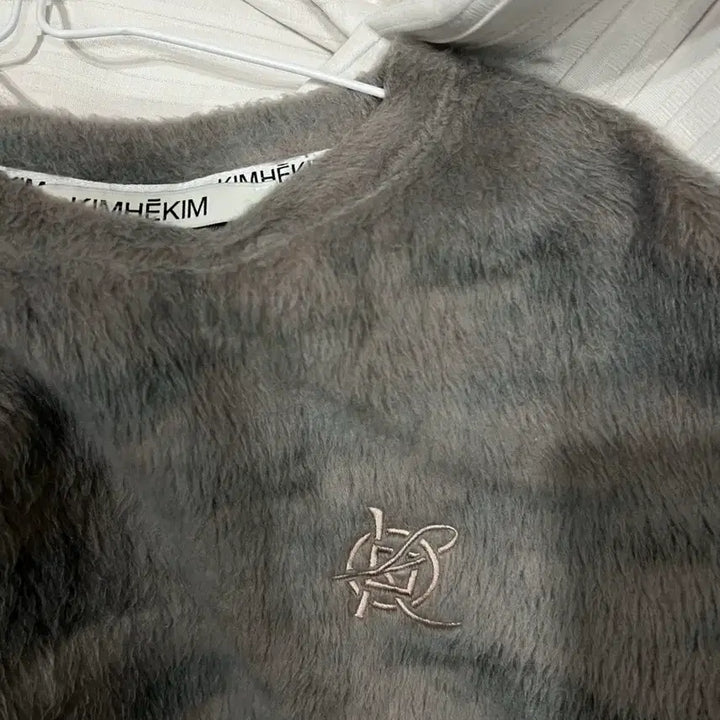 [BUNJANG] Kimhekim Fleece Sweatshirt Gray / 김해김 ( kimhekim ) 기모 맨투맨 티셔츠 그레이