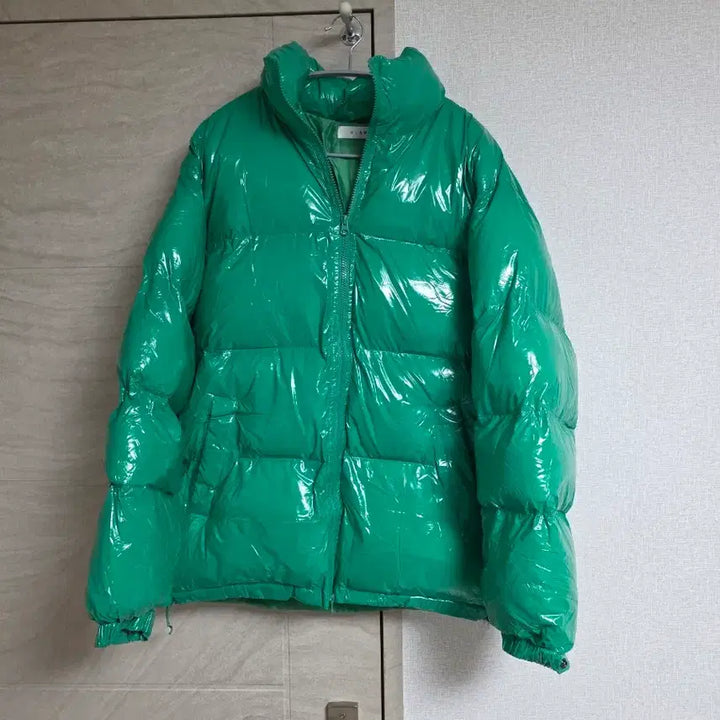 [BUNJANG] Unisex Oversized Padded Jacket (Deep Green) / 포인트 컬러 딥그린 유광 패딩 / 공용오버핏 미착용 새제품