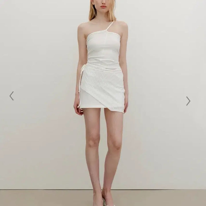 [BUNJANG] YUSE Layered Mini Skirt - Ivory - M / 새제품_ YUSE  미니 스커트 M사이즈