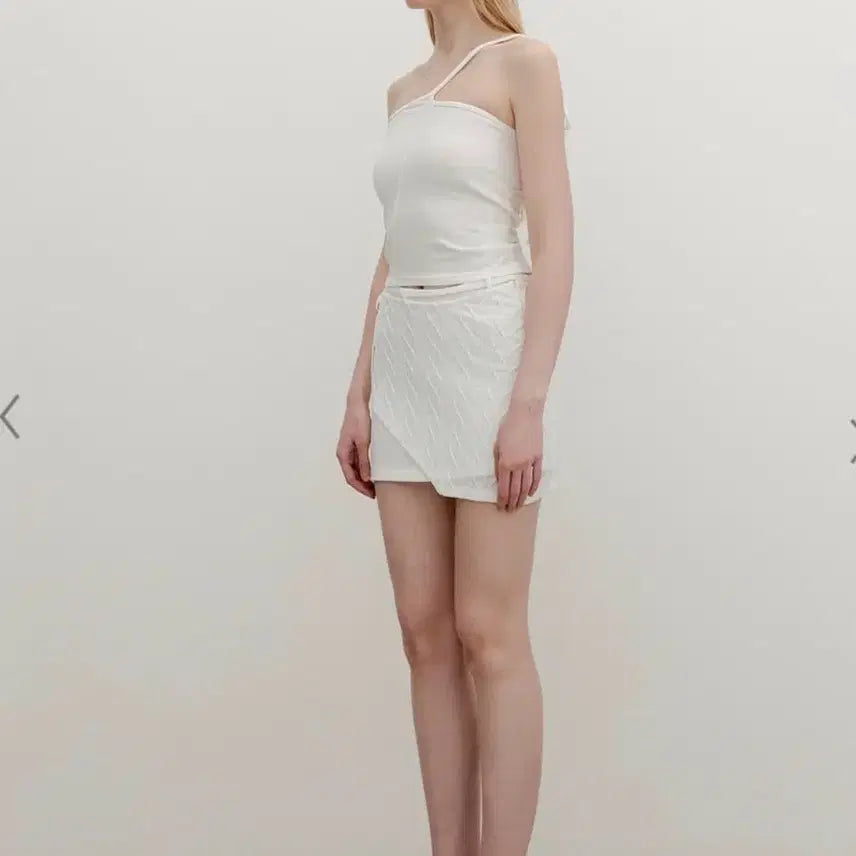 [BUNJANG] YUSE Layered Mini Skirt - Ivory - M / 새제품_ YUSE  미니 스커트 M사이즈