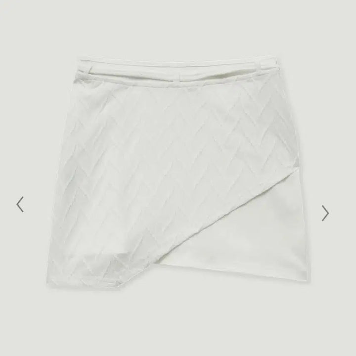 [BUNJANG] YUSE Layered Mini Skirt - Ivory - M / 새제품_ YUSE  미니 스커트 M사이즈