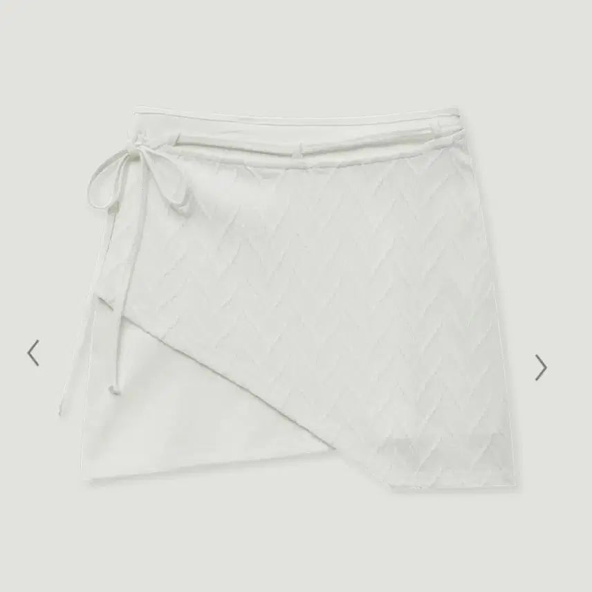 [BUNJANG] YUSE Layered Mini Skirt - Ivory - M / 새제품_ YUSE  미니 스커트 M사이즈