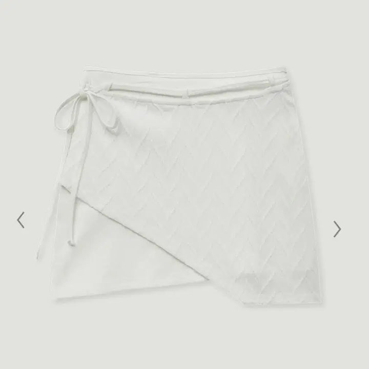 [BUNJANG] YUSE Layered Mini Skirt - Ivory - M / 새제품_ YUSE  미니 스커트 M사이즈