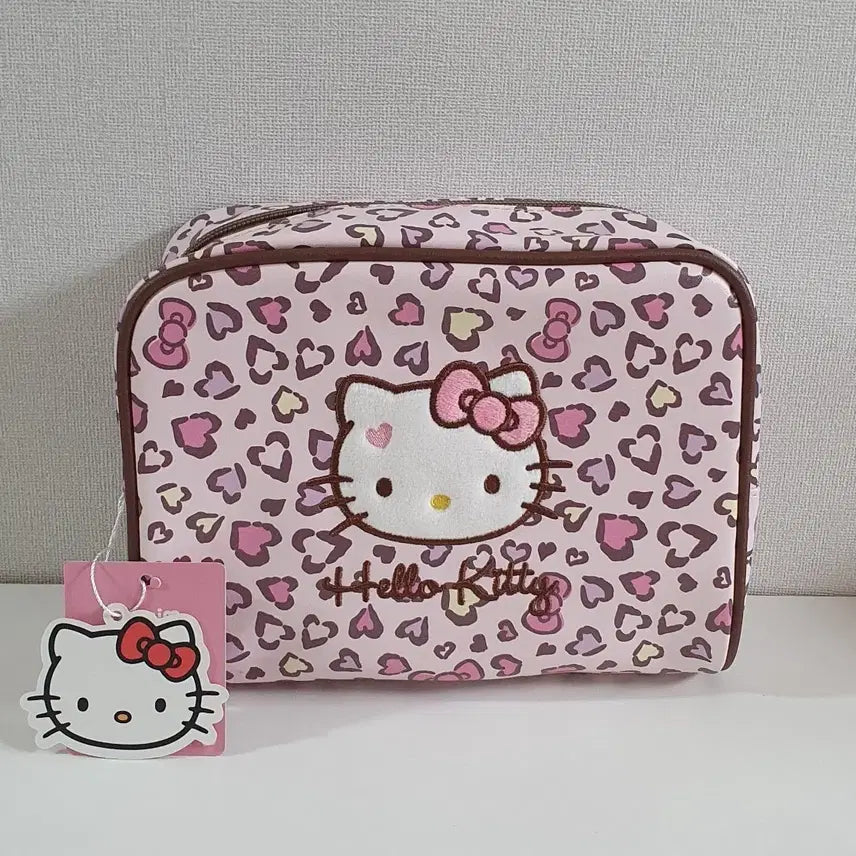 [BUNJANG] Hello Kitty Leopard Print Pouch / 헬로키티 레오파드 호피 파우치