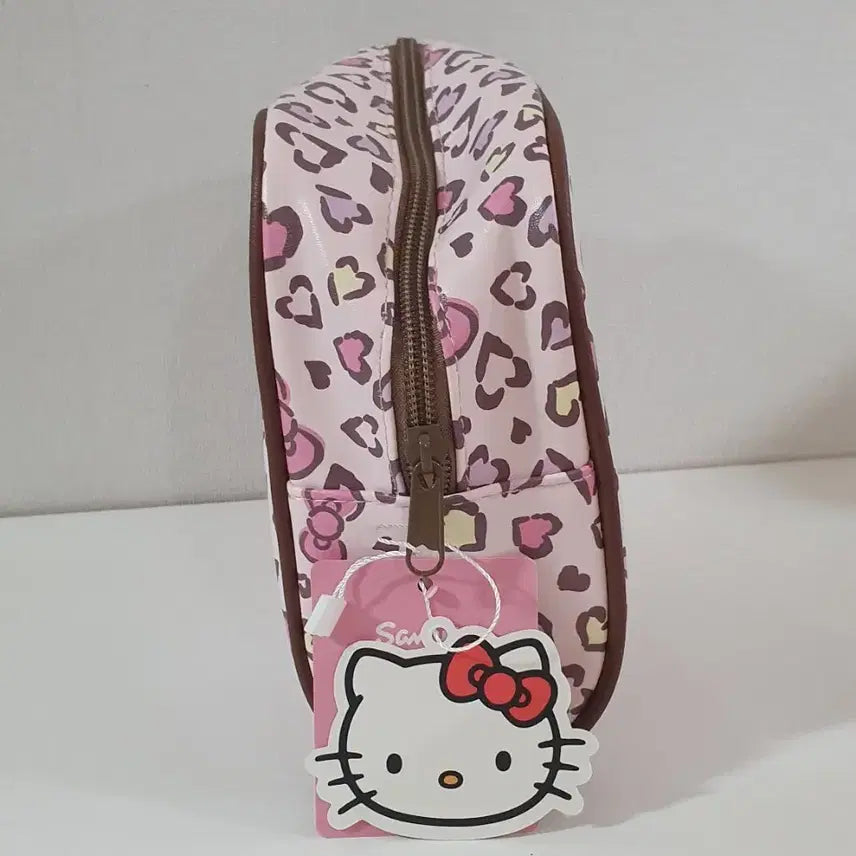 [BUNJANG] Hello Kitty Leopard Print Pouch / 헬로키티 레오파드 호피 파우치