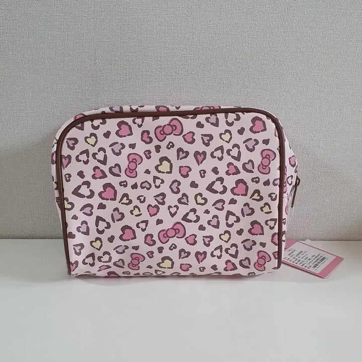 [BUNJANG] Hello Kitty Leopard Print Pouch / 헬로키티 레오파드 호피 파우치