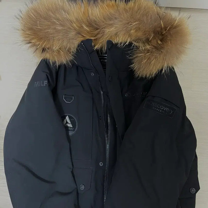[BUNJANG] Discovery Milford Goose Down Short Padded Jacket / 디스커버리 밀포드 구스다운 숏패딩 95