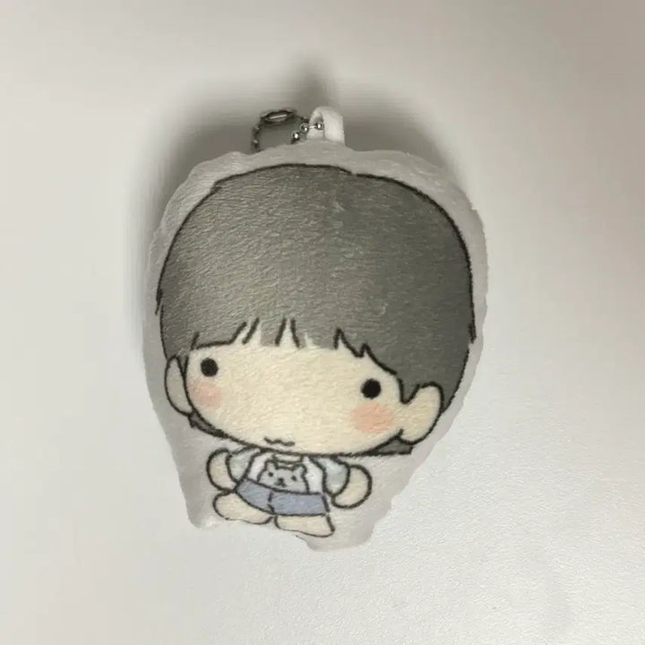 [BUNJANG] OnlyOneOf Junghwan Cushion Keyring / doo 운학 쿠션키링 판매 양도