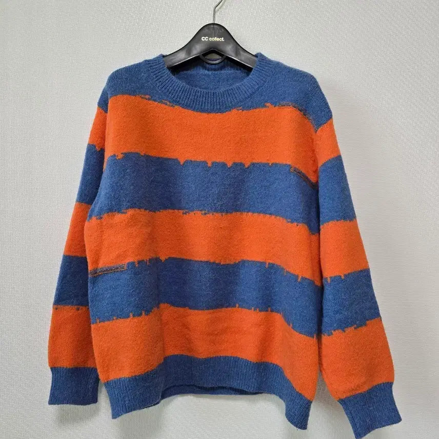 [SOLD OUT] 여성옷 오렌지 블루 스트라이프 니트