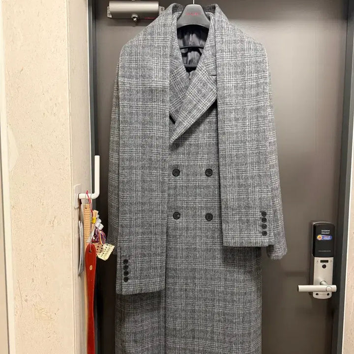 [BUNJANG] Stu Check Classic Coat and Scarf Set L / [새상품급] stu 에스티유 체크 클래식 코트 목도리 세트 L