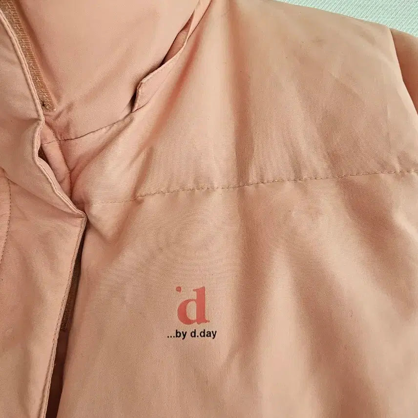 [BUNJANG] D.DAY Apricot Padded Jacket (Size 90) / D.DAY 살구색 패딩 90