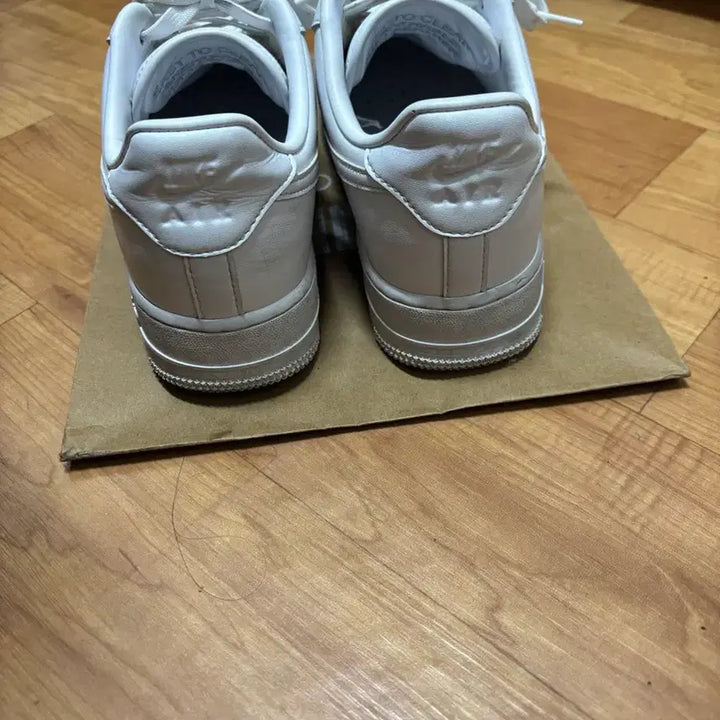 [BUNJANG] Nike Air Force 1 '07 Fresh White Sneakers / 나이키 에어포스1 07 프레쉬 화이트 255mm (판매중)