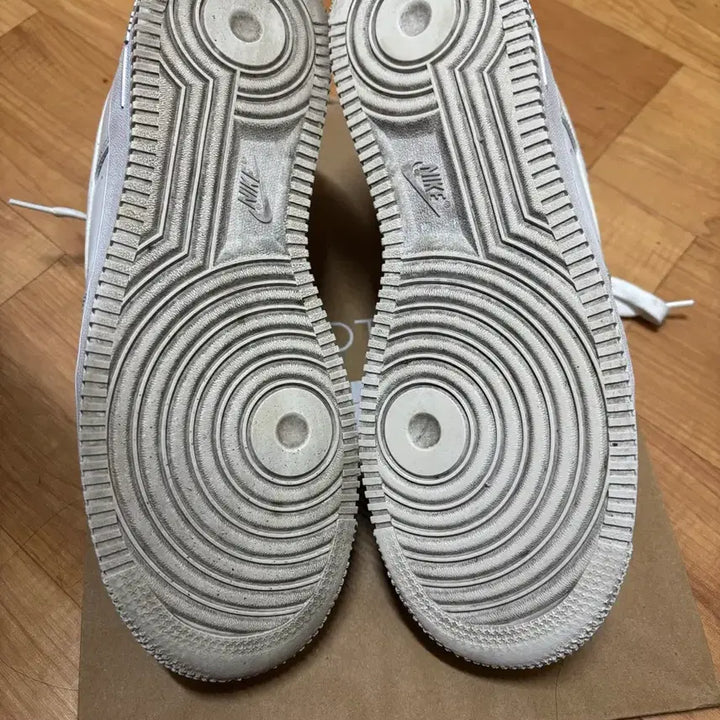 [BUNJANG] Nike Air Force 1 '07 Fresh White Sneakers / 나이키 에어포스1 07 프레쉬 화이트 255mm (판매중)