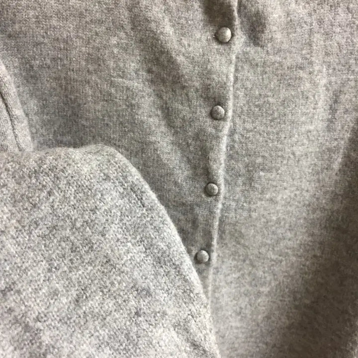 [BUNJANG] Bean Button Gray Cardigan / 콩단추 회색 가디건(새옷)