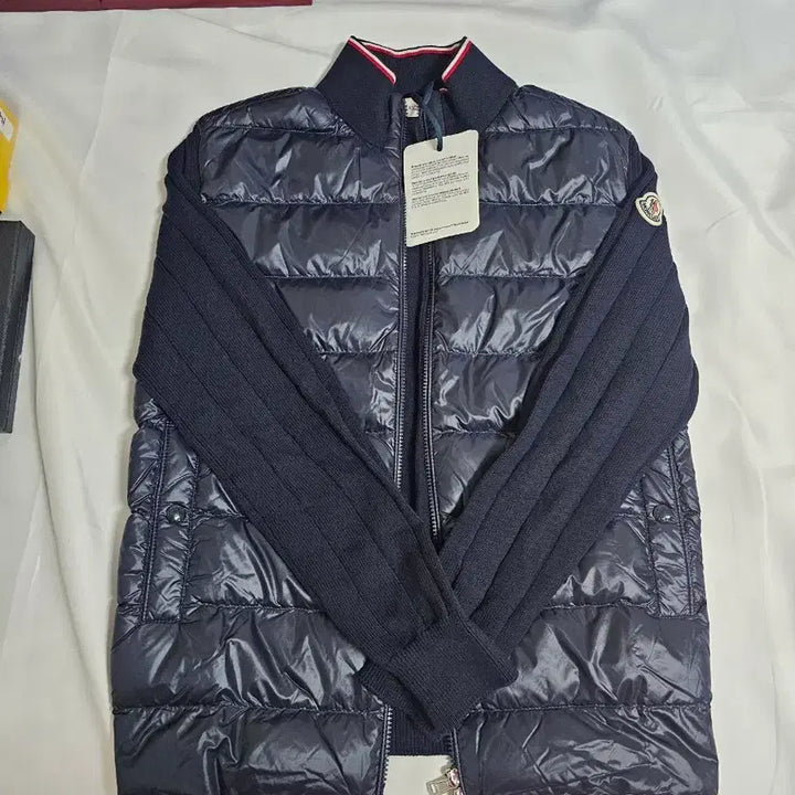 [BUNJANG] Moncler Knit Zip-up / (새상품)몽클레어 니트집업팝니다