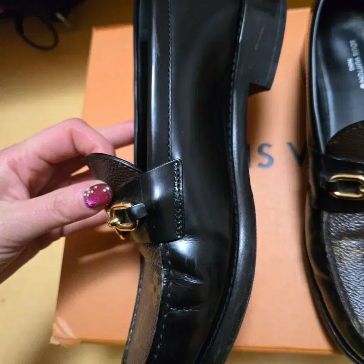 [BUNJANG] Louis Vuitton Loafers 36.5 / 루이비통 로퍼 36.5