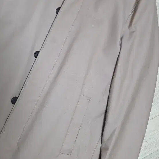 [BUNJANG] Komodo Trench Coat (M) / 코모도 트렌치 코트 (M)