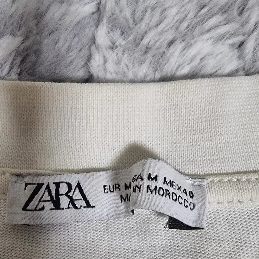 [BUNJANG] ZARA M T-shirt / 자라 반팔 M 40
