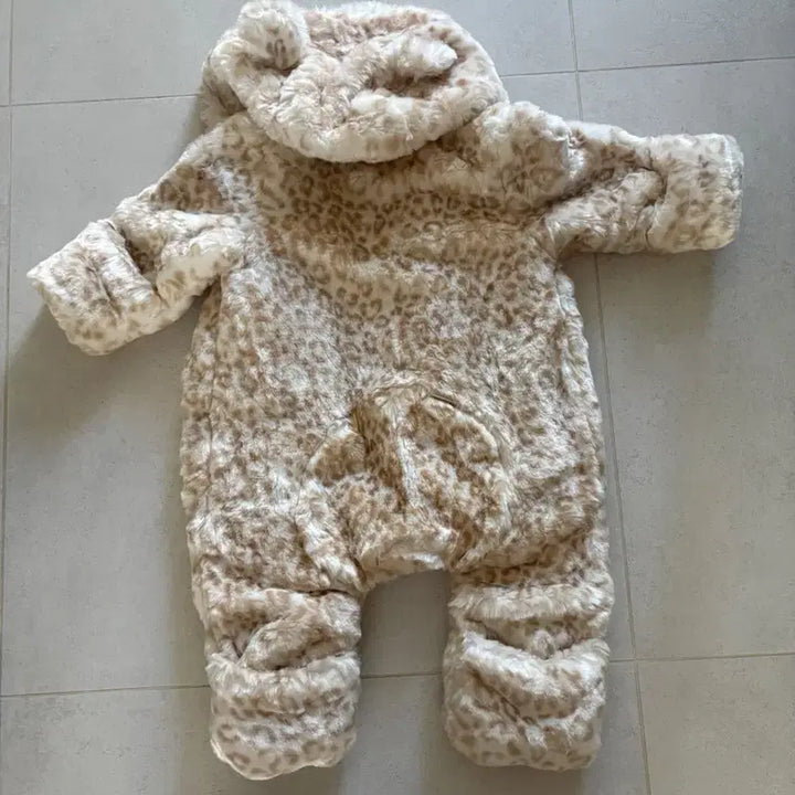 [BUNJANG] Etoile Fur Ivory Jumpsuit (18M) / (새상품)에뜨와 우주복 퍼 아이보리색상 18M