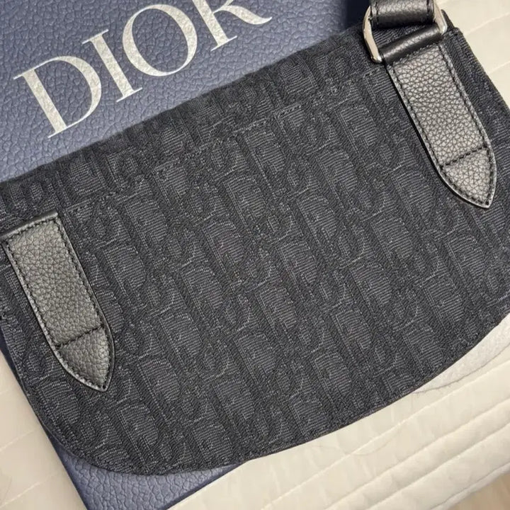 [BUNJANG] Dior Oblique Men Saddle Pouch / 디올 새들 파우치 오블리크 맨 (거의 새상품 풀구성)