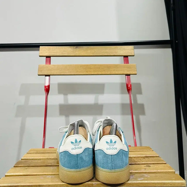[BUNJANG] Adidas Munich Sky Blue Suede Sneakers / 245) 아디다스 운동화 여성 여자 신발 뮌헨 스카이블루 스웨이드