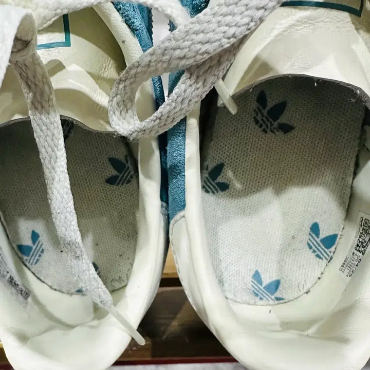 [BUNJANG] Adidas Munich Sky Blue Suede Sneakers / 245) 아디다스 운동화 여성 여자 신발 뮌헨 스카이블루 스웨이드