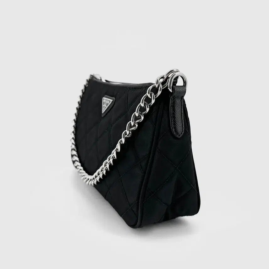 [BUNJANG] Prada Re-Nylon Quilted Crossbody Bag 1BH026 / 프라다 리나일론 퀼팅 삼각로고 크로스백 1BH026