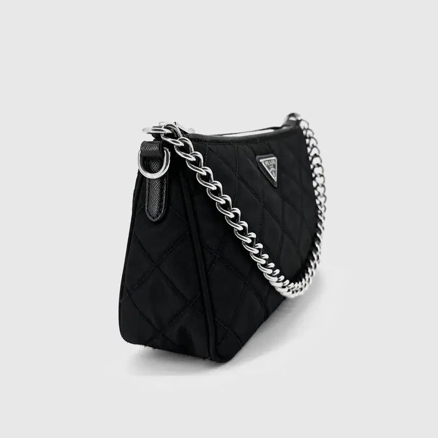 [BUNJANG] Prada Re-Nylon Quilted Crossbody Bag 1BH026 / 프라다 리나일론 퀼팅 삼각로고 크로스백 1BH026