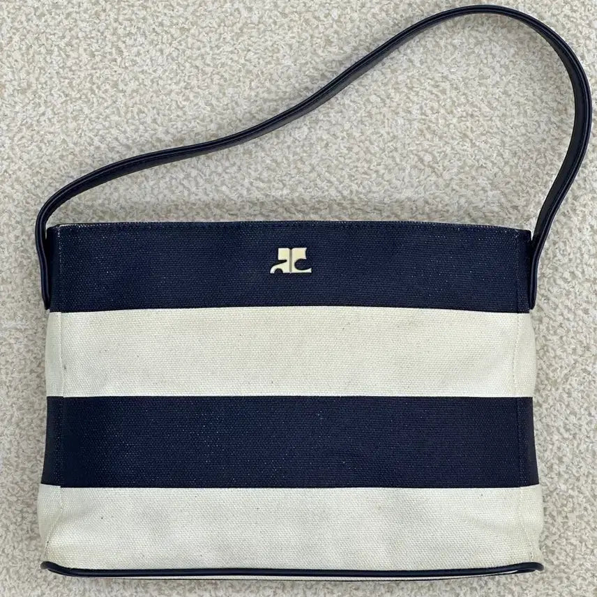 [BUNJANG] Courrèges Shoulder Bag / 꾸레쥬 숄더백
