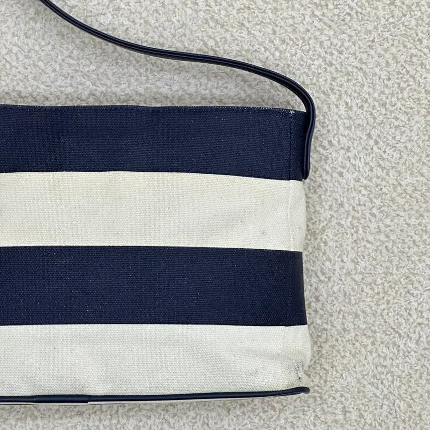 [BUNJANG] Courrèges Shoulder Bag / 꾸레쥬 숄더백