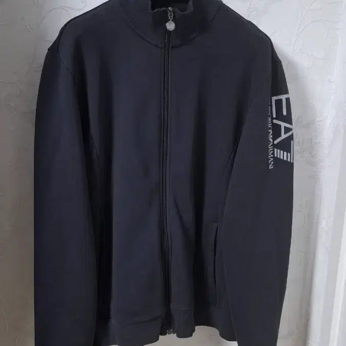 [BUNJANG] Emporio Armani EA7 Fleece Lined Jacket / 엠포리오 아르마니 EA7 기모 자켓 110