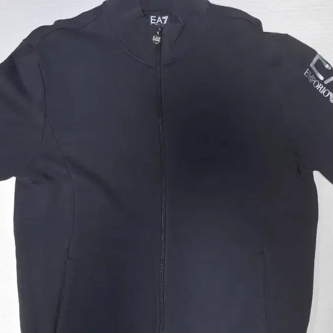 [BUNJANG] Emporio Armani EA7 Fleece Lined Jacket / 엠포리오 아르마니 EA7 기모 자켓 110