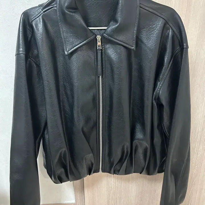[BUNJANG] Black Leather Jacket / 블랙 레더 자켓