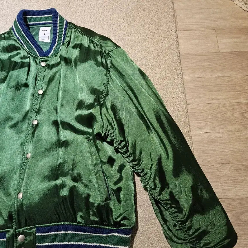 [BUNJANG] Blindfiles Rayon Varsity Jacket (Size 1) / 블라인드파일즈 레이온 바시티 1사이즈