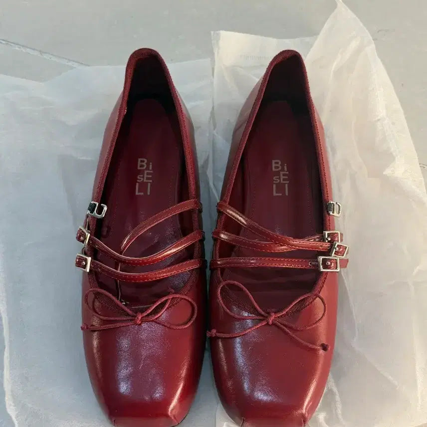 [BUNJANG] Red Flat Shoes 245 / 플랫슈즈 245