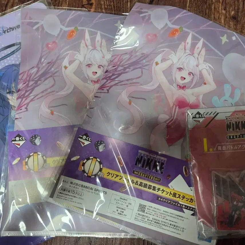 [BUNJANG] Blue Archive Yuuka + Red Hood Acrylic Stand / 유우카블루아카이브엘리스니케파일(약간 구겨짐)+레드후드아크릴스텐드이치방쿠지