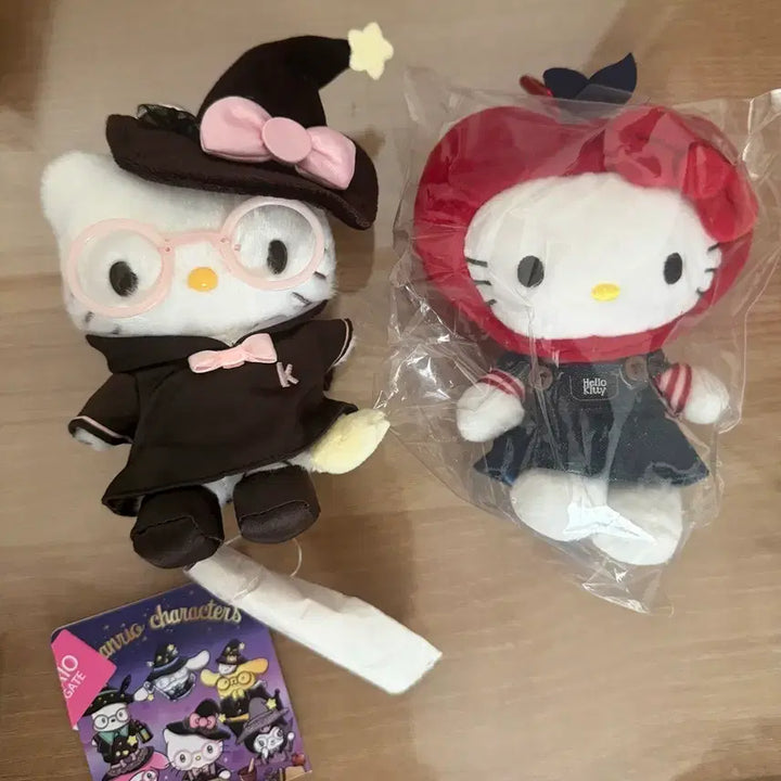 [BUNJANG] Hello Kitty Keyring / 헬로키티 인형 키링