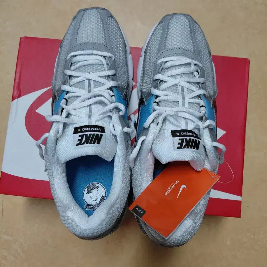 [BUNJANG] Nike Zoom Vomero 5 (280) - New / [새상품] 나이키 줌 보메로 5 (280)