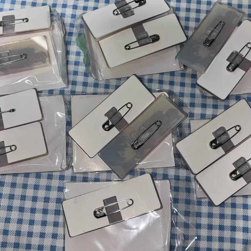 [BUNJANG] Ensemble Stars Hokuto Banner Badge Bundle Set / 앙스타 호쿠토 배너뱃지 카르멘 일괄