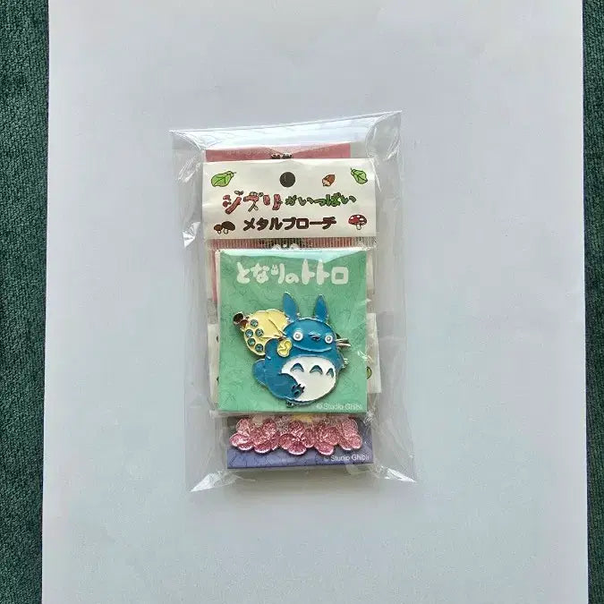 [BUNJANG] Ghibli Studio Totoro and Jiji Cat Metal Brooch Set / 지브리 스튜디오 토토로/고양이지지 메탈 브로치 3종 세트