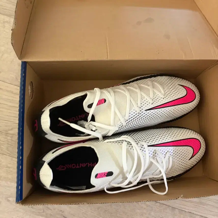 [SOLD OUT] 나이키gt축구화
