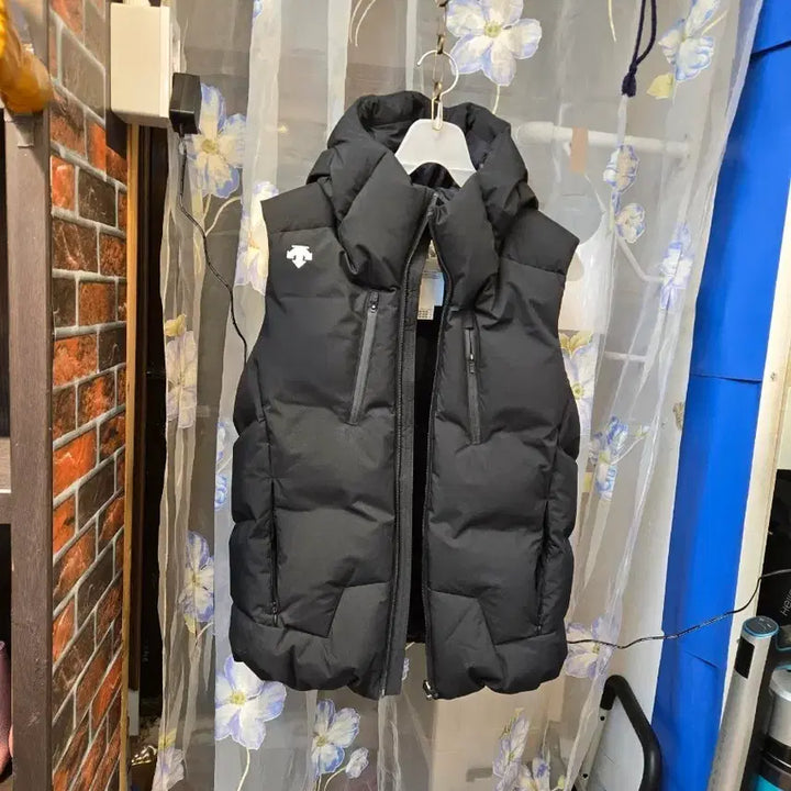 [BUNJANG] Descente Padded Vest / 데상트패딩조끼공용