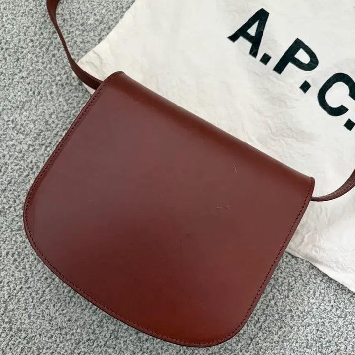 [BUNJANG] A.P.C. Grace Crossbody Bag / [아페쎄] 크로스백