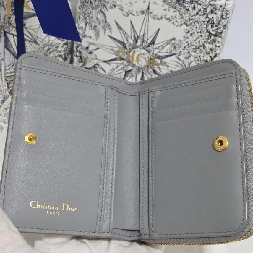 [BUNJANG] Dior Caro Compact Wallet / [새상품급] 디올 카로 컴팩트 반지갑 Gray